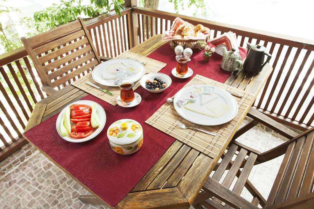 Guest house Orhan Kutbayin Evi