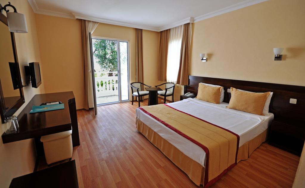 Hotel Nish Bodrum 3*