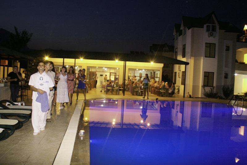 Hotel Ares
