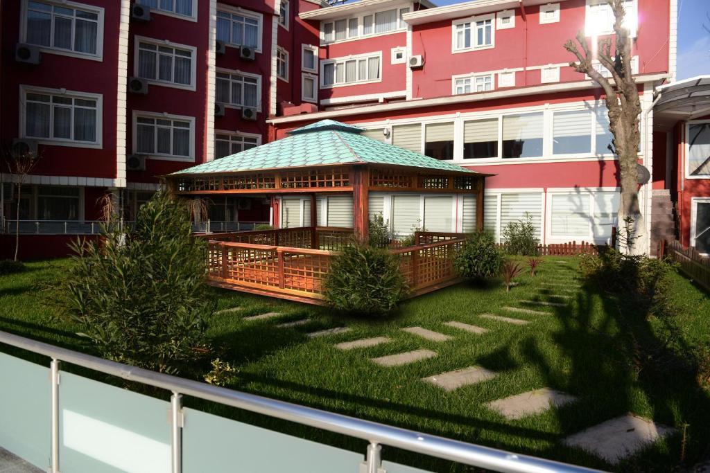 Grand Gold Hotel 3*