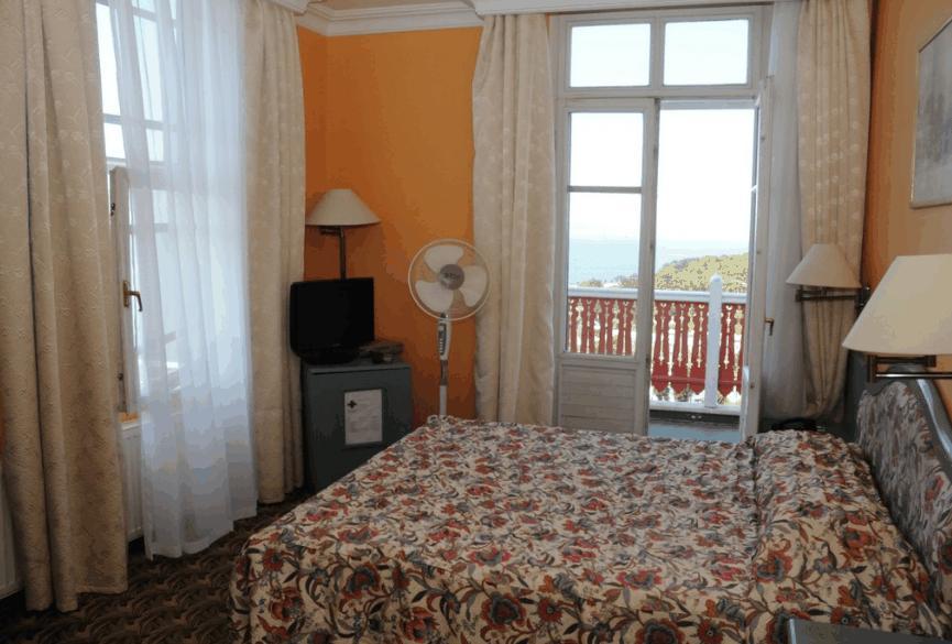 Merit Halki Palace Heybeliada