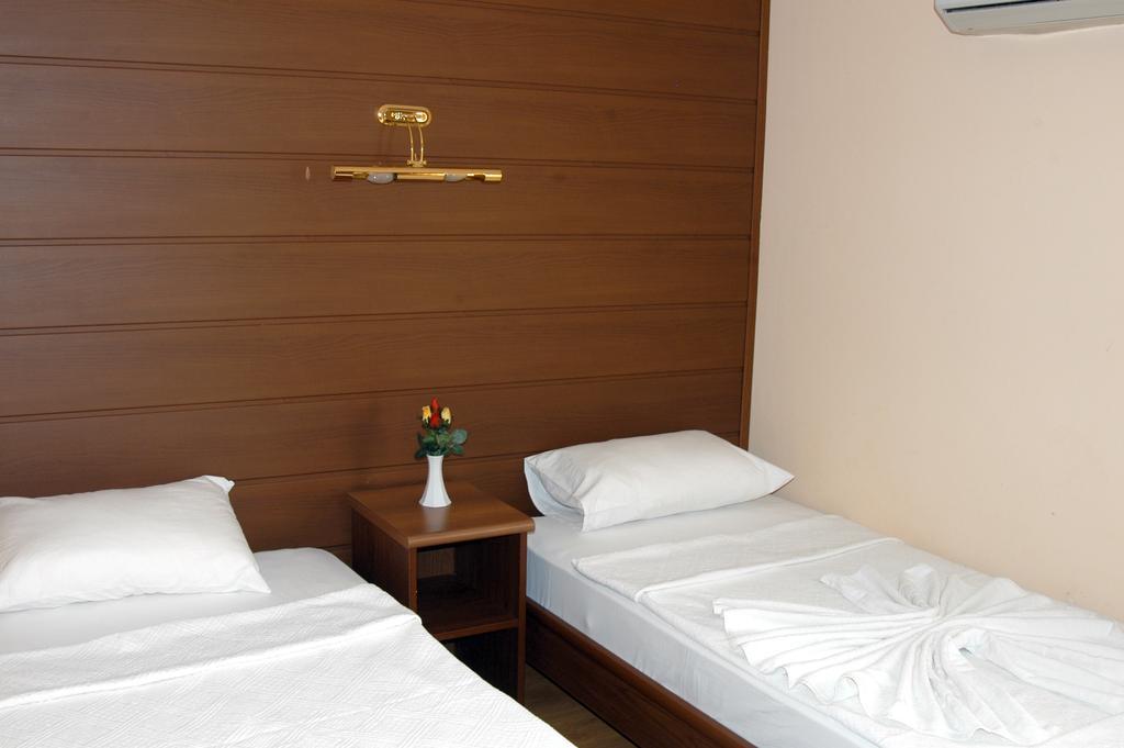 Hotel Club Arya Apart 3*