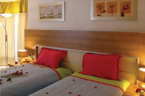 Hotel Tuana 2*