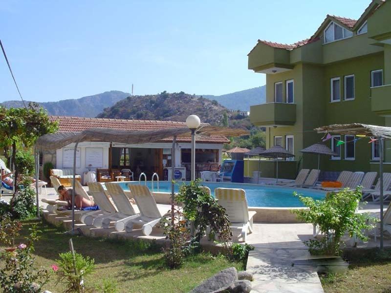 Aparthotel Ali Ozalp 3*