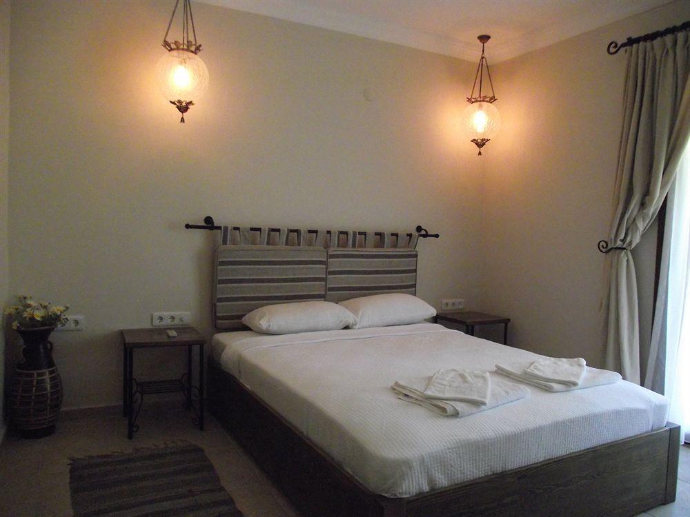 Hotel Dardanos 2*