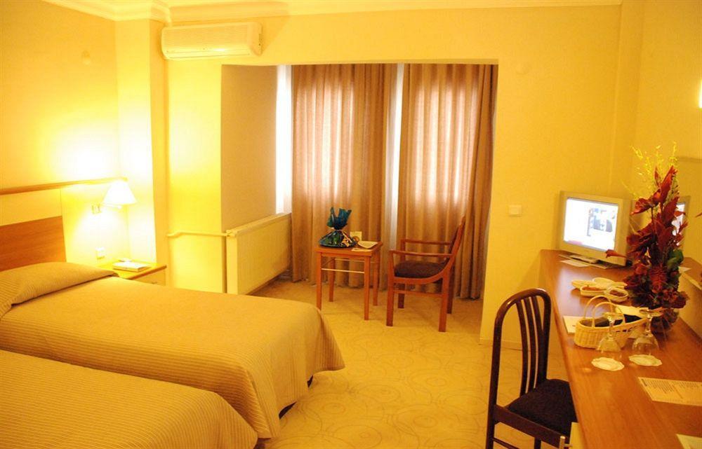 Hotel Crystal & Kaymakli