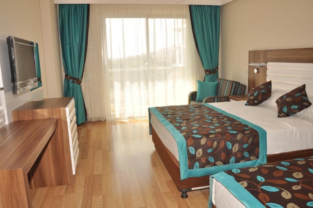 Dizalya Palm Garden 5*