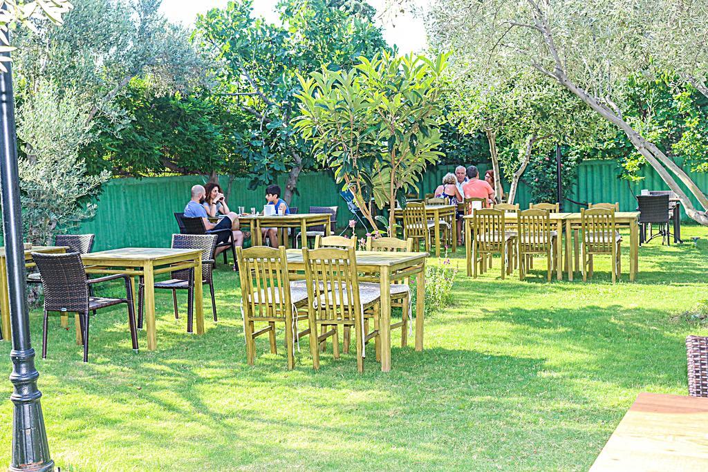 Hotel Assos Oleas