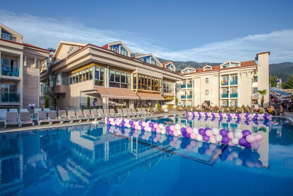 Hotel Aes Club 4*