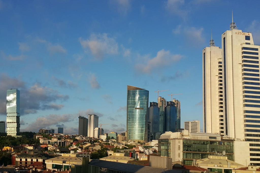 Boursier 1 & Istanbul