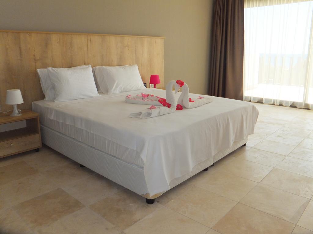 Hotel Aytas 3*