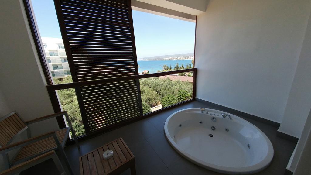 Hotel Gold Island Turkler