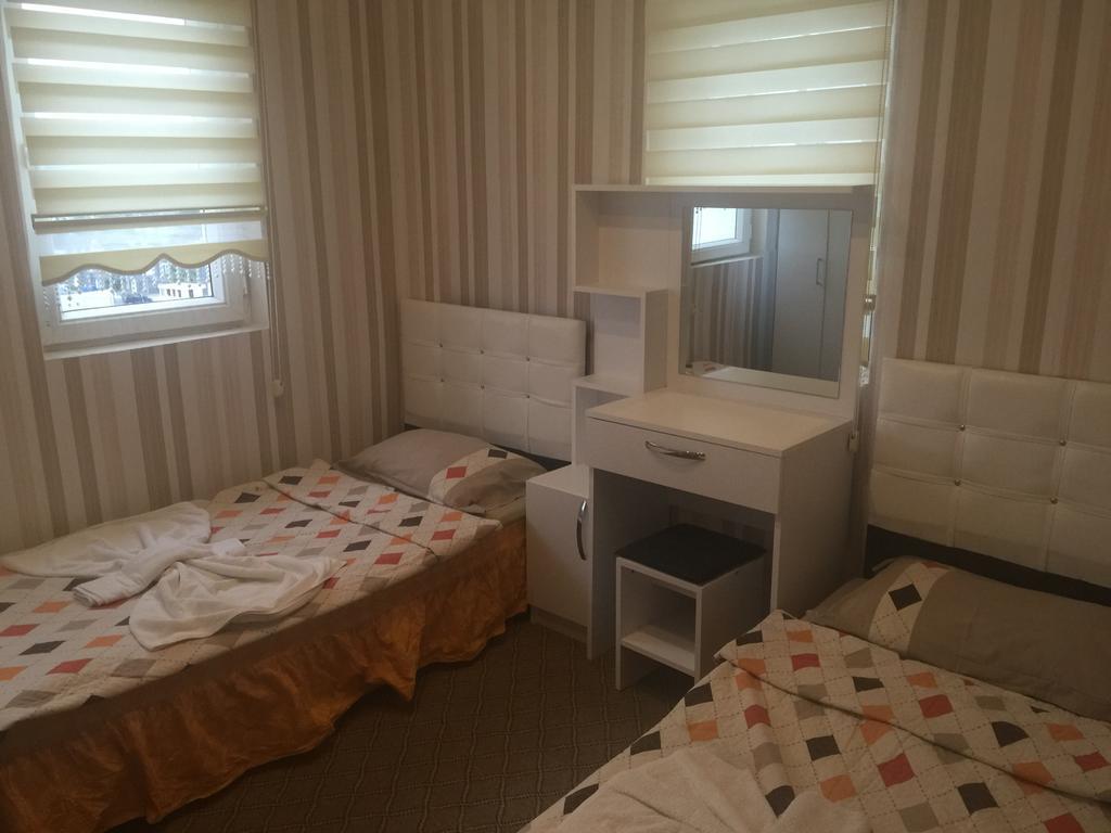 Aparthotel Bodroom 2*