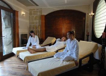 Hotel Labada Beach Camyuva