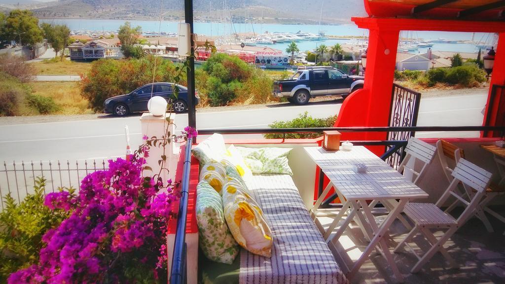 Homestay Parva Port