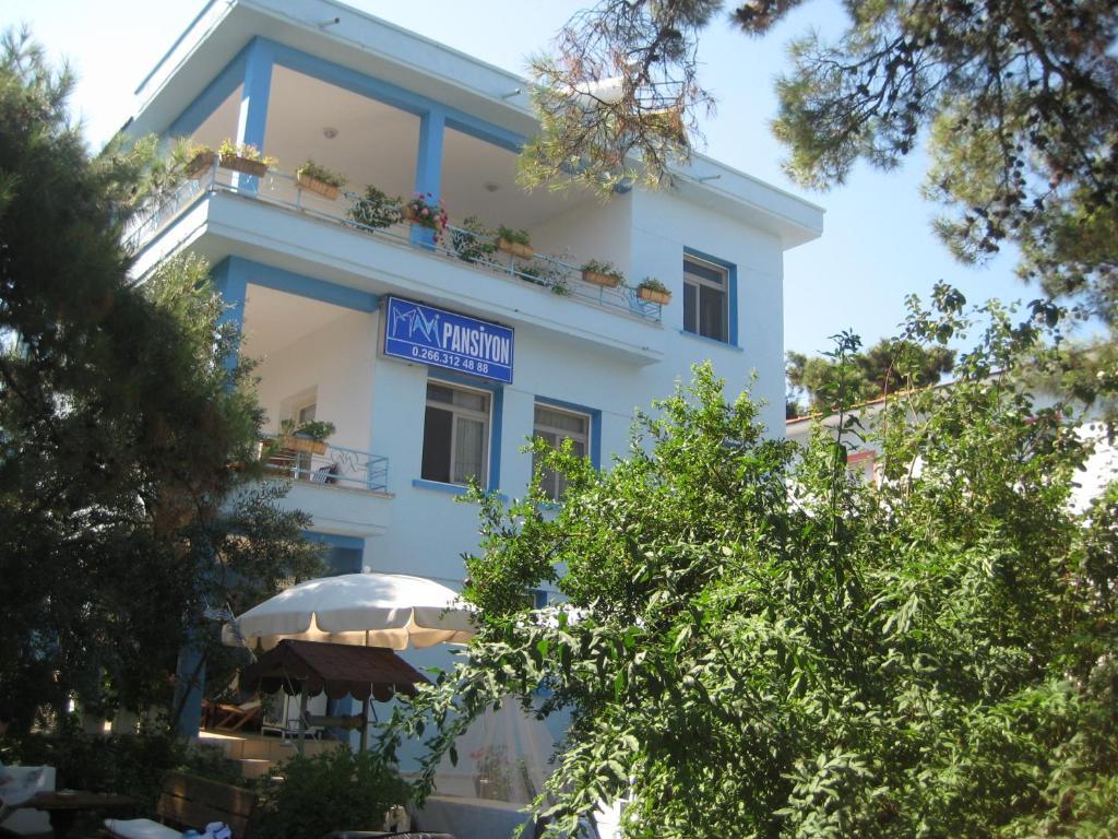 Mavi Pension * Ayvalik