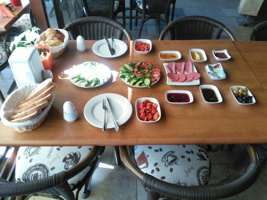 Marina Pansiyon&cafe