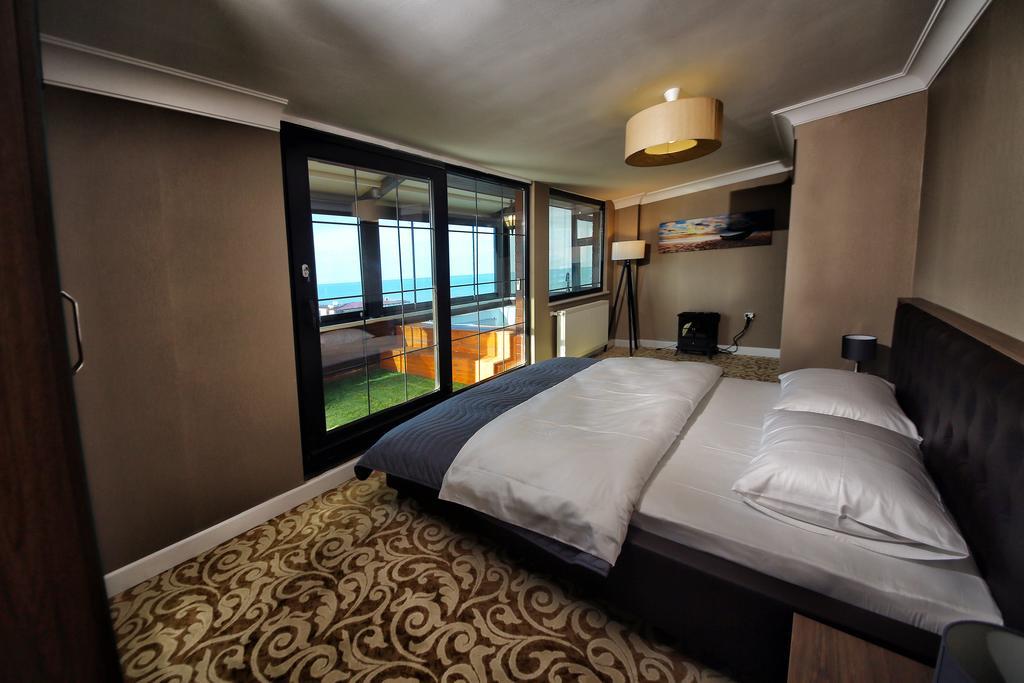 Hotel My