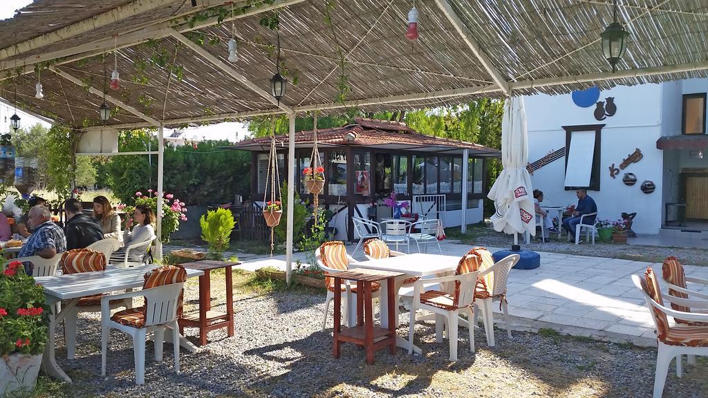 Homestay Ayisigi