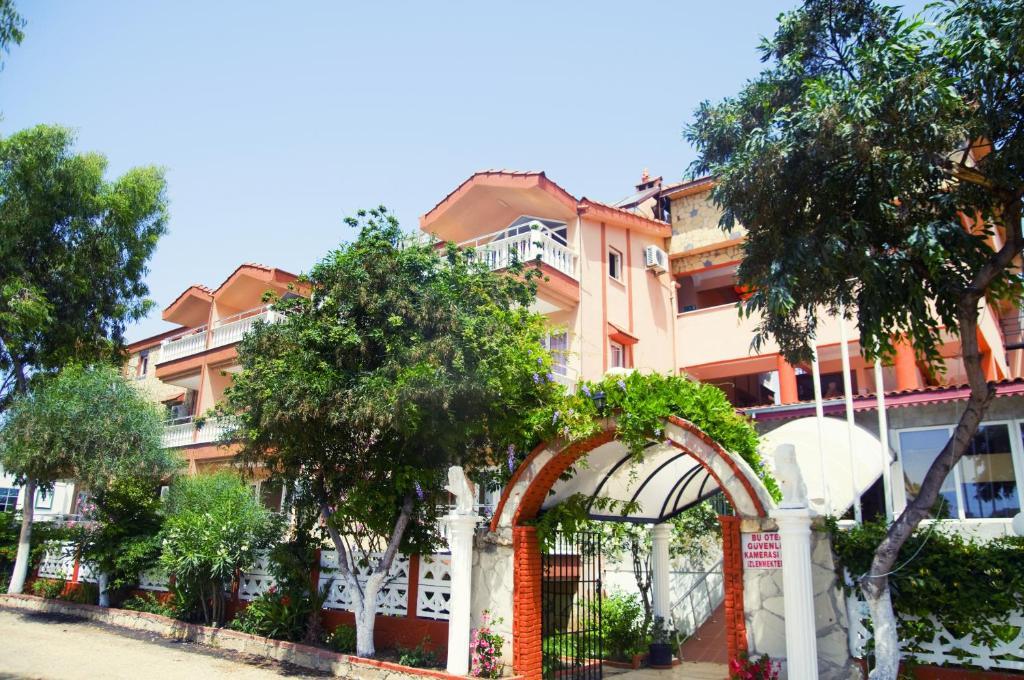 Mediterranean Garden