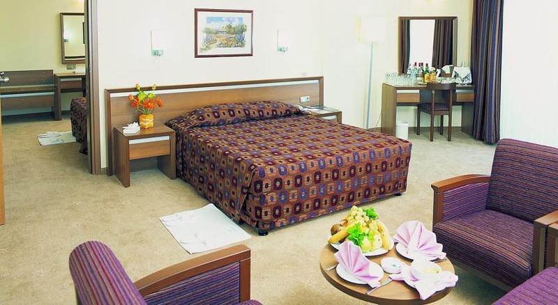 Hotel Rai Premium - Ex Queen's Park Tekirova