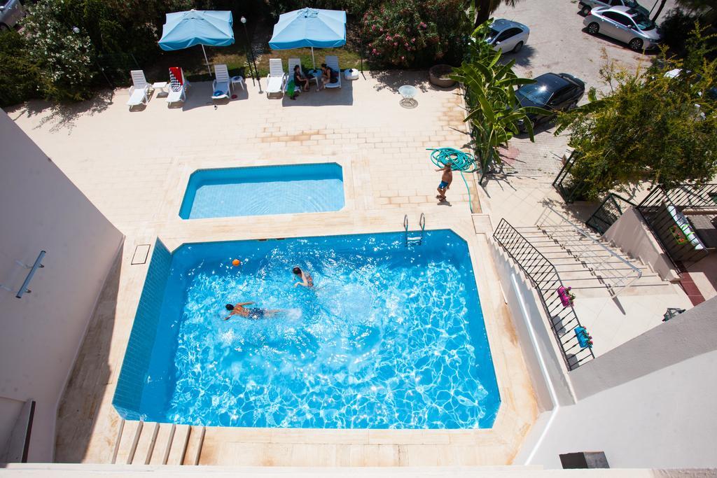 Yalcinkaya Apart