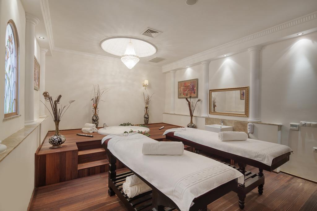 Hotel Saphir & 5*