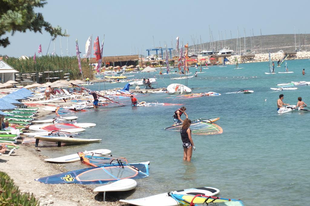 Lapis Port Surf