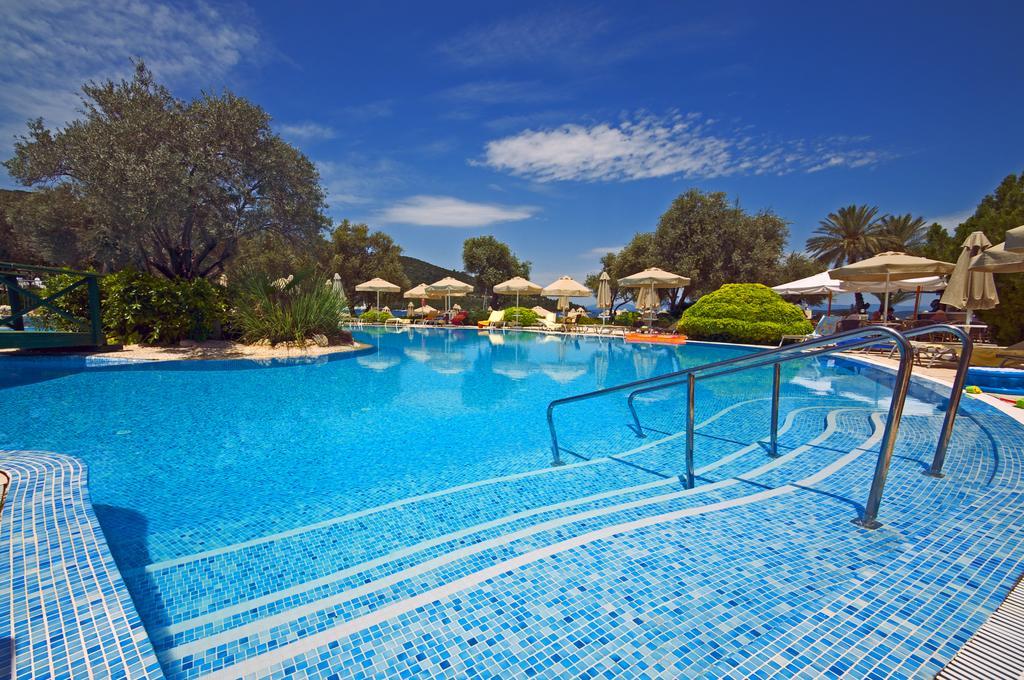 Resort Izer Club 4*