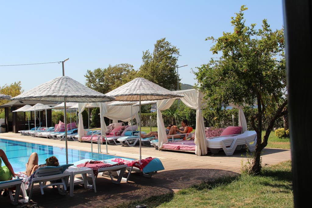 Hotel Aloria Garden 4*