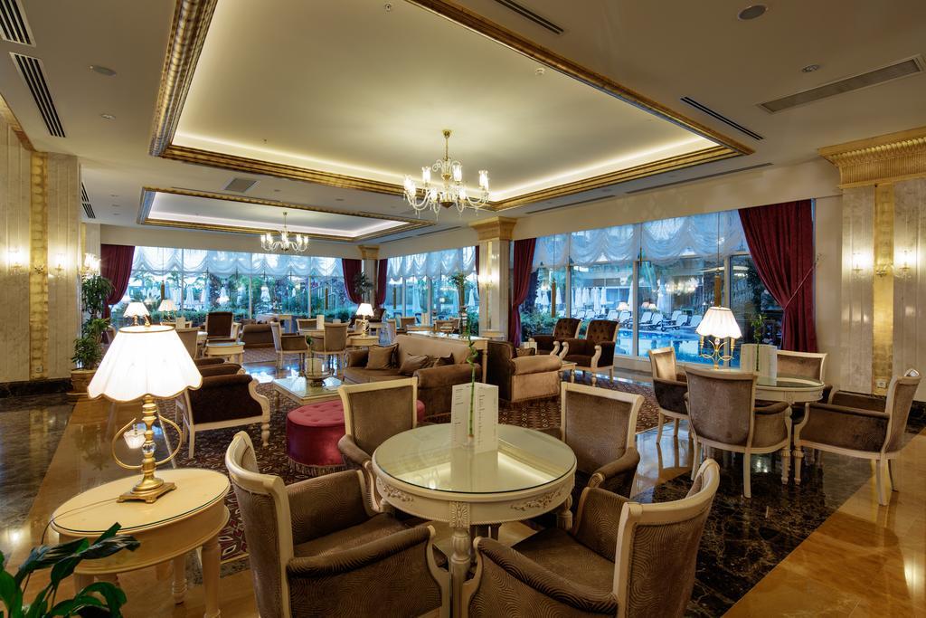 Resort Crystal Palace Luxury & Side