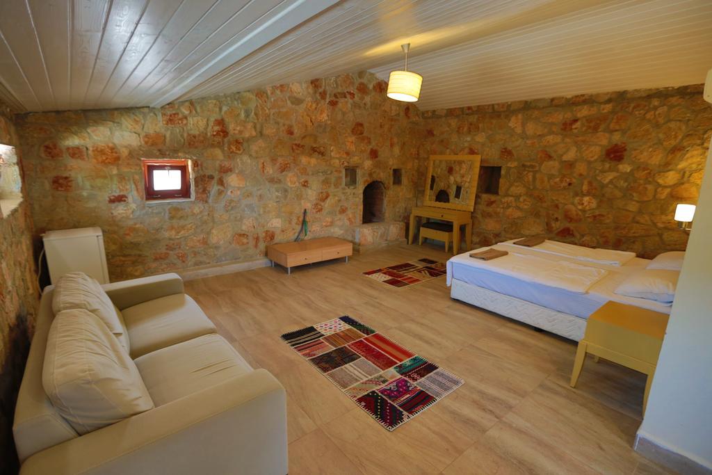 Villa Tomato *