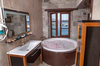 Hotel La Petra - Special Class *