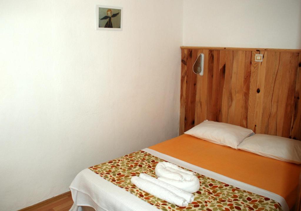 Dionysos Guest house 3*