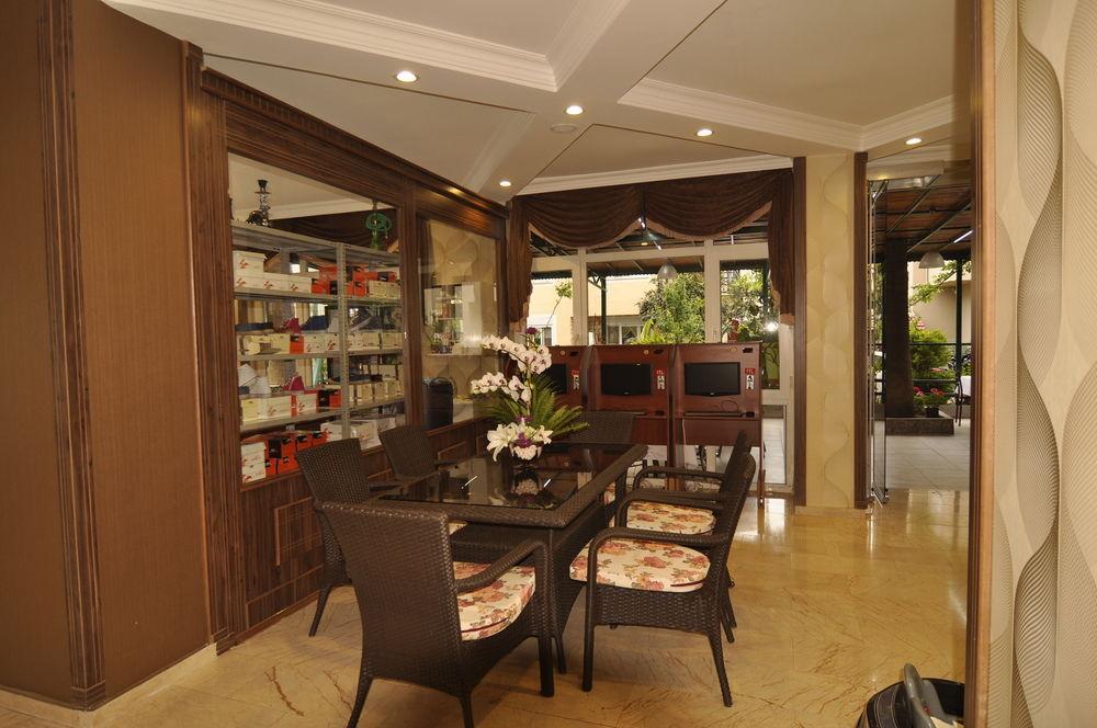Hotel Club Dorado