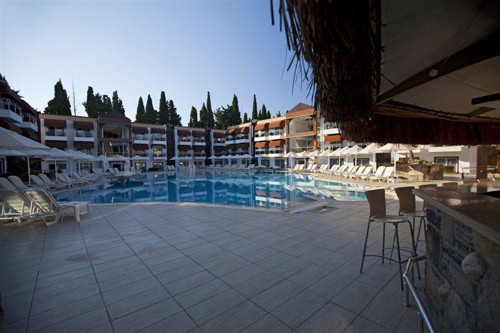 Hotel Risa 4*