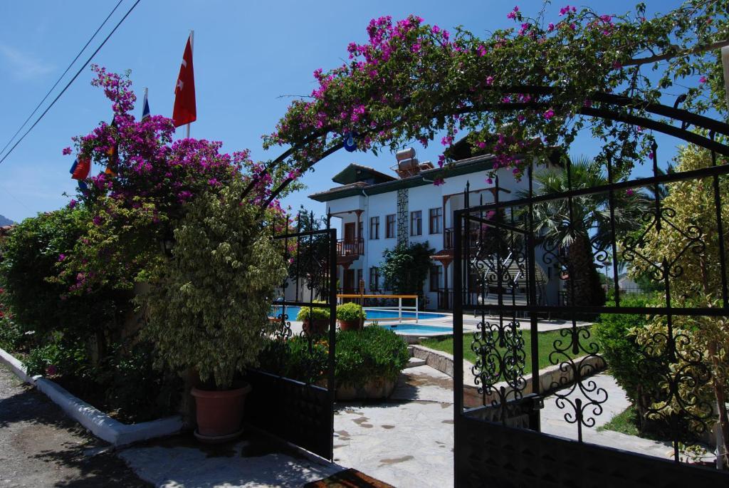 Aparthotel B.c. Alya Dalyan