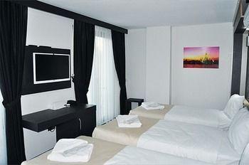 Royal Ramblas * Kocaeli