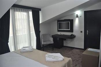 Royal Ramblas Hotel Kocaeli