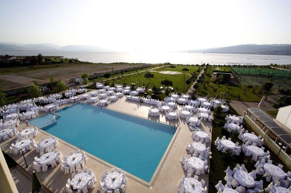 Emex Kocaeli Hotel 5*
