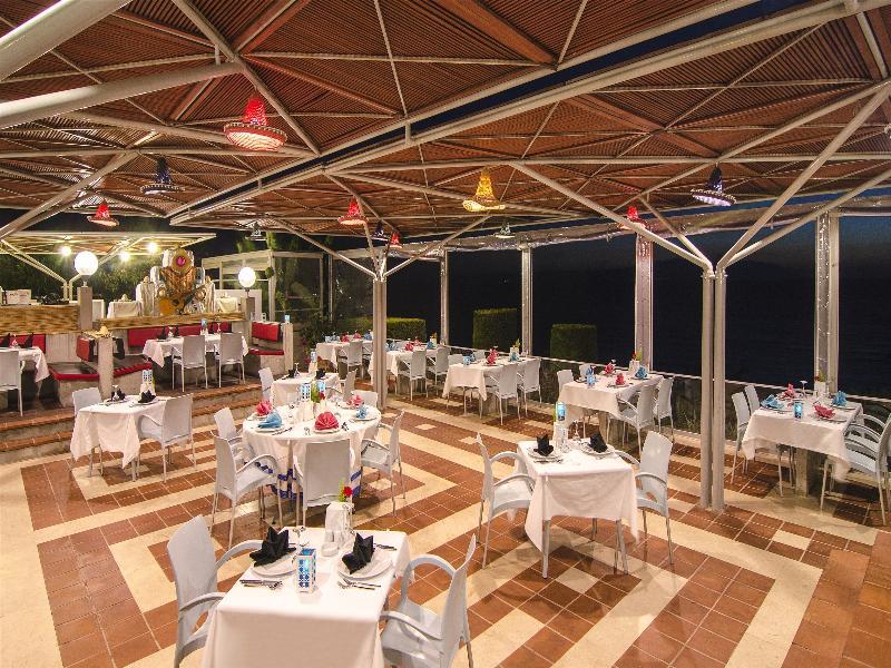 The Grand Blue Sky International 4* Kusadasi