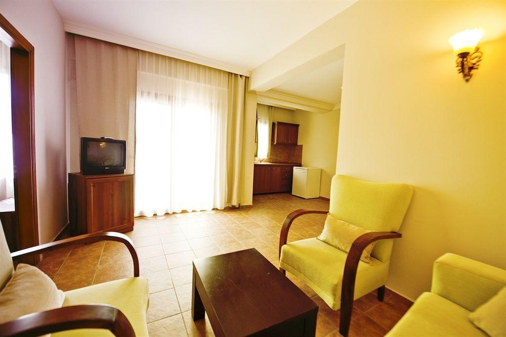 Natur-med Hot Springs And Health Hotel