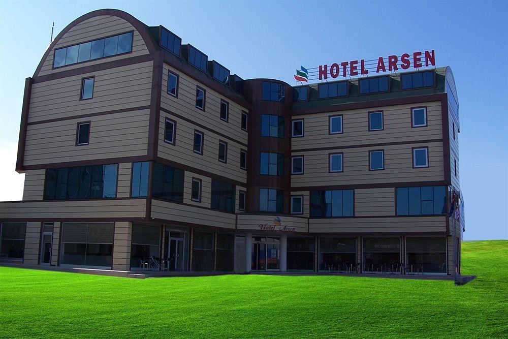 Arsen Hotel 3*