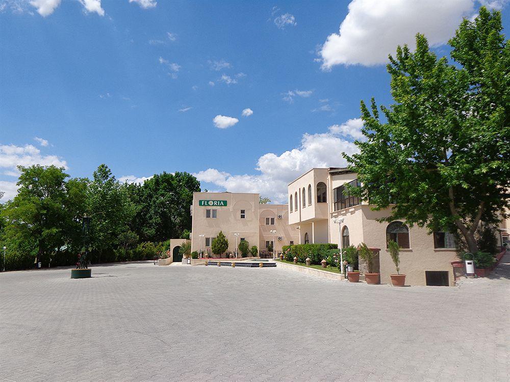 Floria Hotel