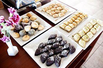Hippodrome Hotel 3*