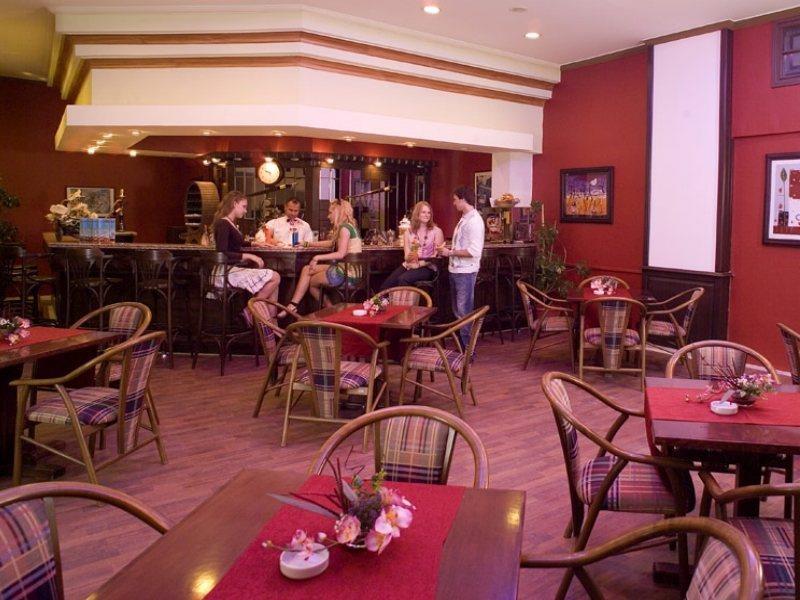 Arabella World Hotel 4*