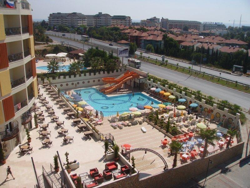 Arabella World 4* Avsallar