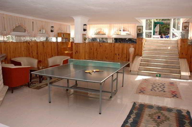 Hotel Oylum Garden 3*
