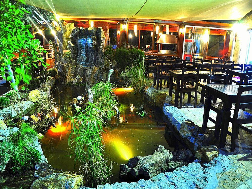 Oscar Bed & Breakfast 2*