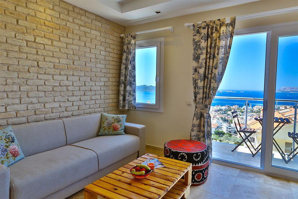 Saylam Hotel 4*